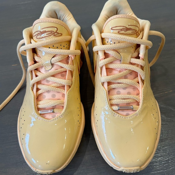 Nike Lebron 21 Dragon Pearl Basketball Shoes - Picture 3 of 8